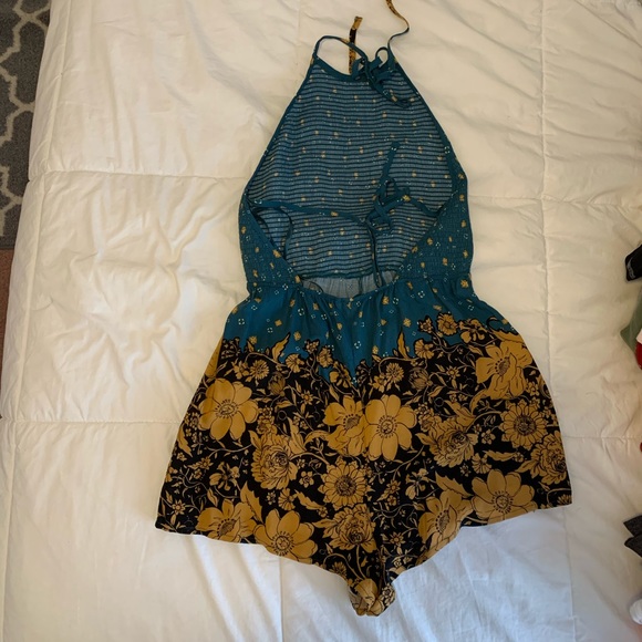 Urban romper - Picture 2 of 3